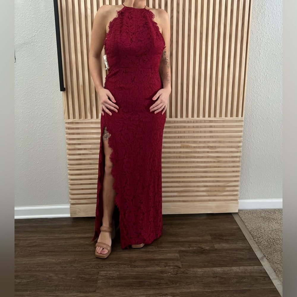 Fame and Partners | Red Lace Dress w/ Thigh high slit | NEW